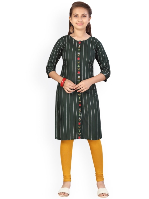 

Aarika Girls Green Floral Embroidered Panelled Pure Cotton Kurta with Churidar