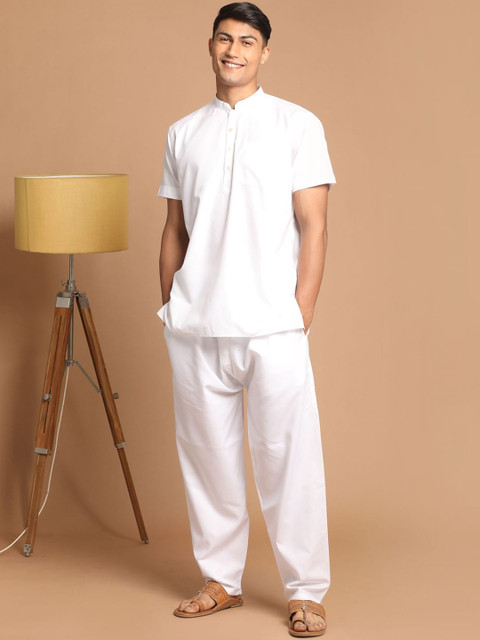 

SHVAAS by VASTRAMAY Men White Solid Cotton Sustainable Kurta with Pyjamas