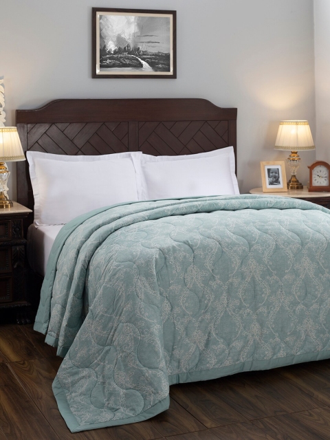 

MASPAR Blue & White Geometric AC Room 110 GSM Double Bed Quilt