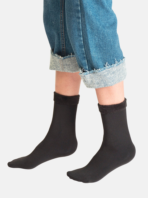 

Theater Women Black Solid Ankle-Length Fur Socks