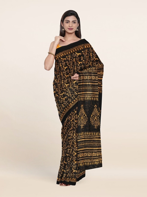 

Pothys Black & Gold-Toned Dabu Printed Saree