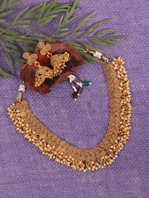 

JEWELS GEHNA Gold-Plated Pearl beaded Handcrafted Jewellery Set