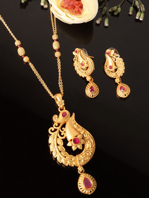 

JEWELS GEHNA Gold-Plated Red Stone-Studded Jewellery Set