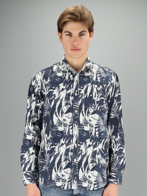 

FREESOUL Men Blue Floral Printed Casual Shirt