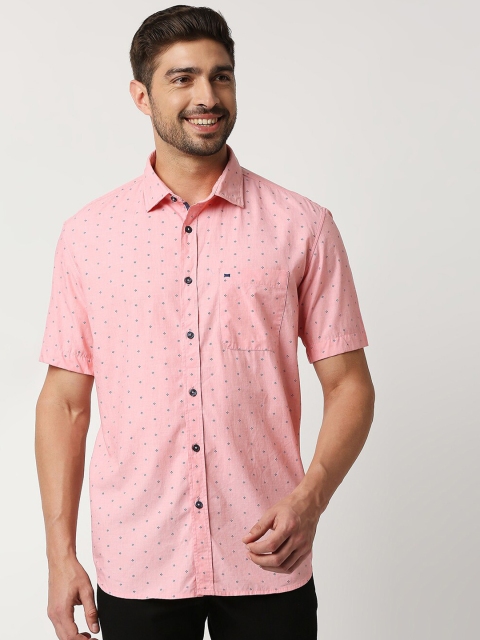 

Basics Men Red Slim Fit Printed Cotton Casual Shirt