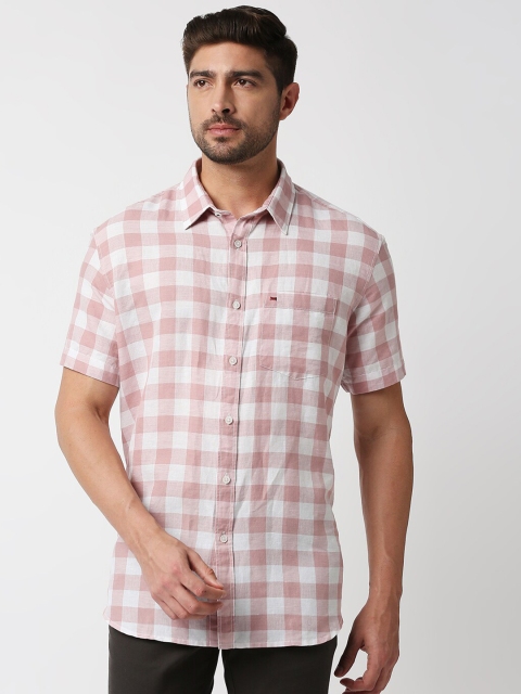 

Basics Men Pink & White Slim Fit Gingham Checked Casual Shirt