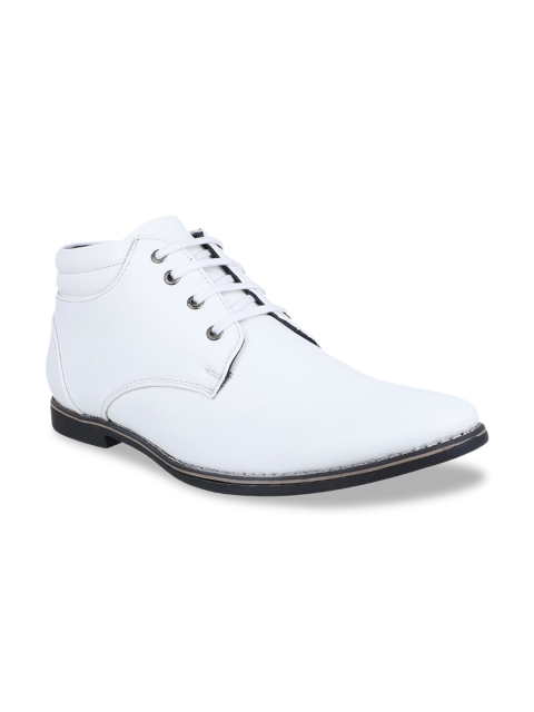 

Vardhra Men White Leather Derbys