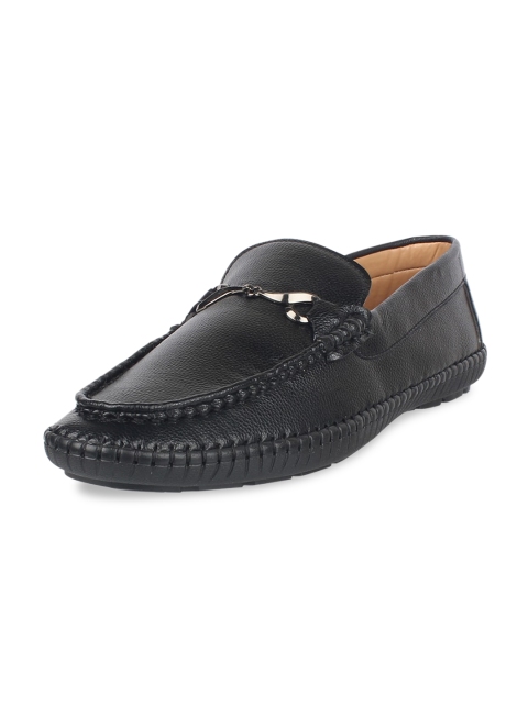 

Vardhra Men Black Solid Loafers