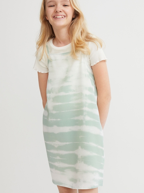 

H&M Green & White Tie and Dye Sheath Dress With T-Shirt