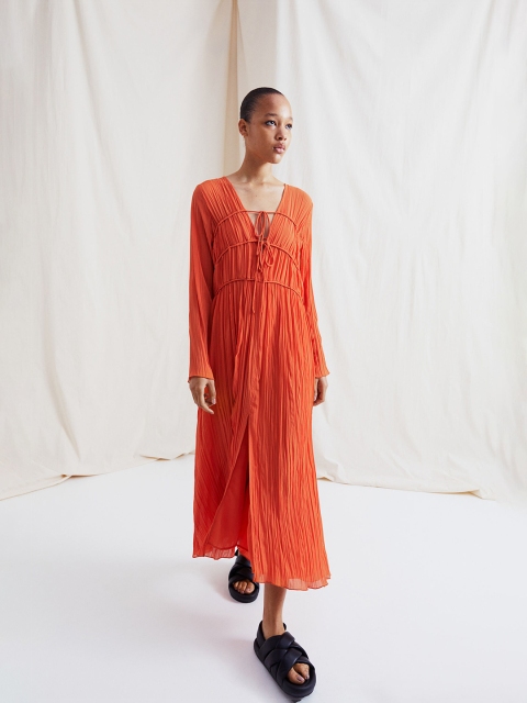 

H&M Women Orange Crinkled Chiffon Dress