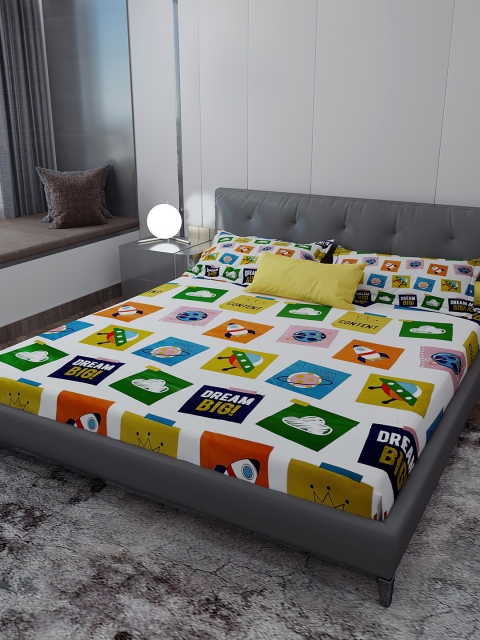

LABHAM White & Green Graphic 140 TC King Bedsheet with 2 Pillow Covers
