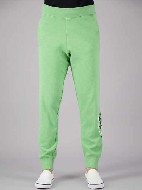 

FREESOUL Men Green Solid Joggers