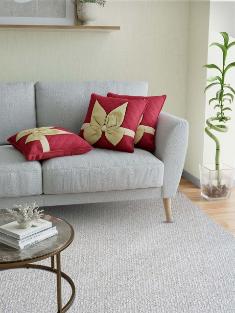 

JAIPUR FABRIC Maroon & Gold-Toned Set of 3 Square Cushion Covers