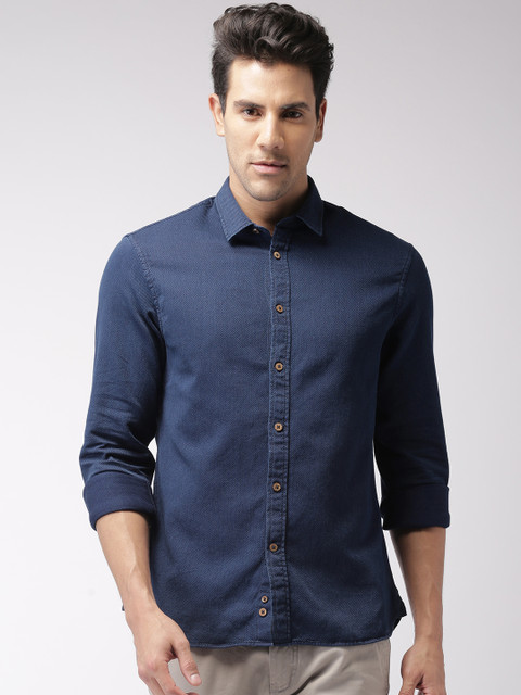 

Celio Men Navy Blue Self-Design Regular Fit Casual Shirt
