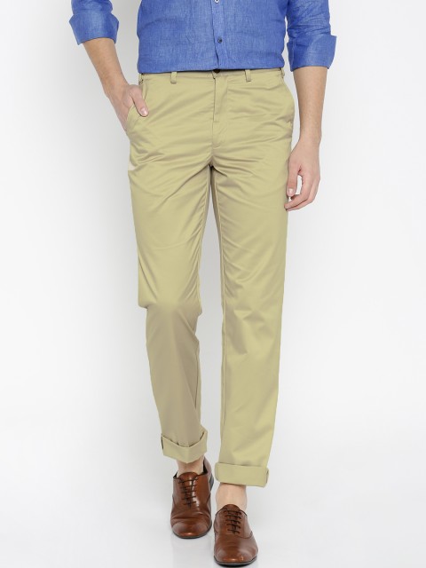 

Park Avenue Men Beige Solid Slim Fit Chino Trousers