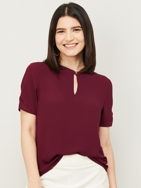 

Bossini Maroon Keyhole Neck Top