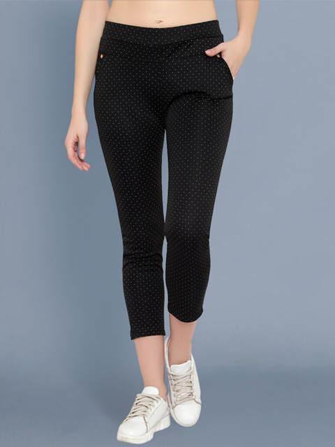 

BUY NEW TREND Women Black Relaxed Slim Fit Trousers
