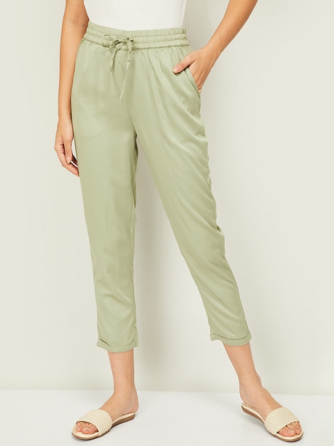 

Fame Forever by Lifestyle Women Olive Green Regular Fit Trousers