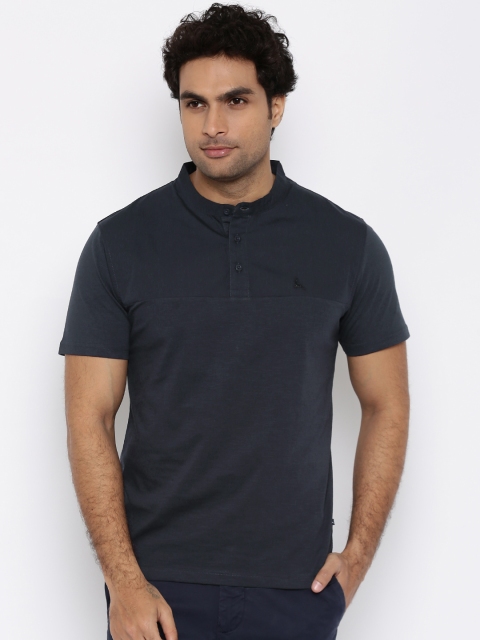 

Parx Men Navy Solid Henley Neck T-shirt, Navy blue