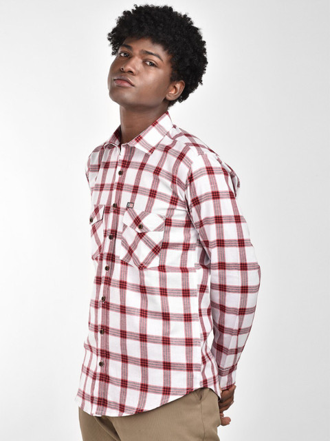 

MR KAMEEJ Men Red Classic Slim Fit Checked Casual Shirt
