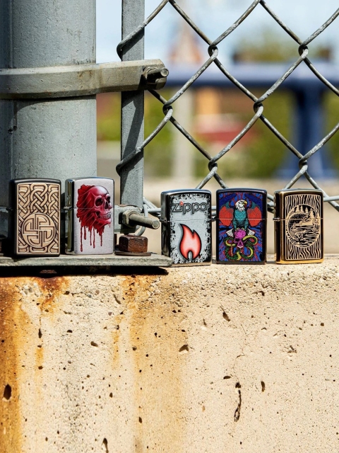 

Zippo Grey Printed Flame Design Charcoaled Edges Pocket Lighter