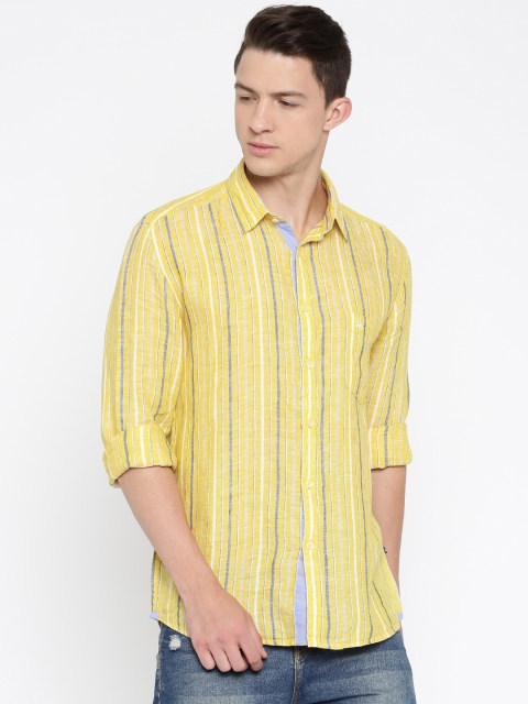 

Parx Men Yellow & Blue Slim Fit Striped Casual Shirt