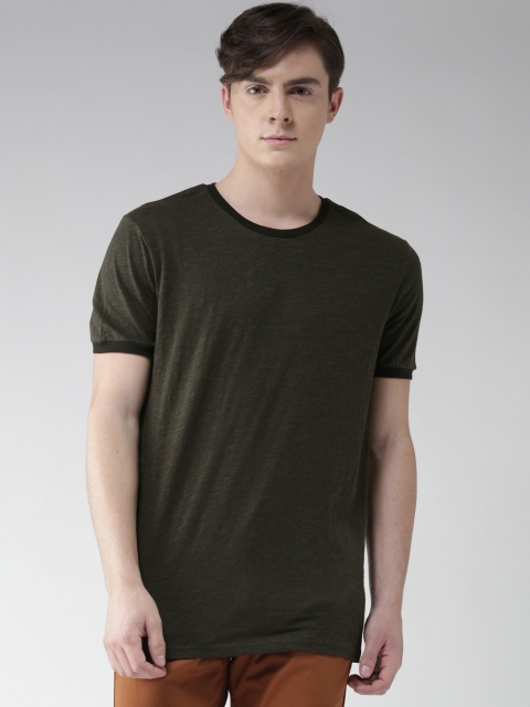 

FOREVER 21 Men Olive Green Solid Round Neck T-shirt