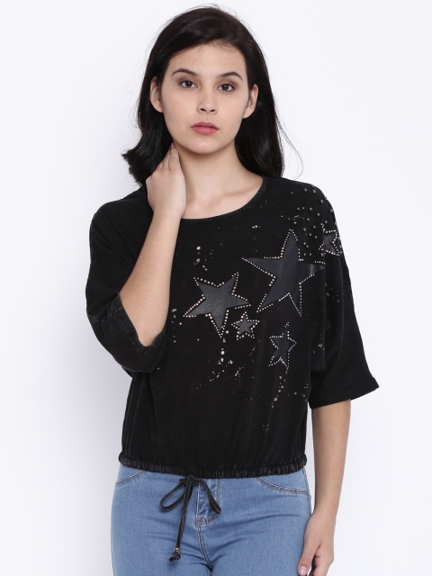 

Deal Jeans Women Black Embellished Top