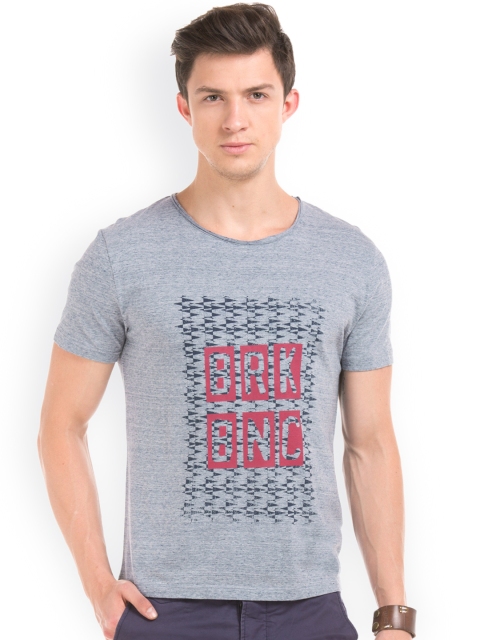 

Breakbounce Men Grey Printed Round Neck T-shirt