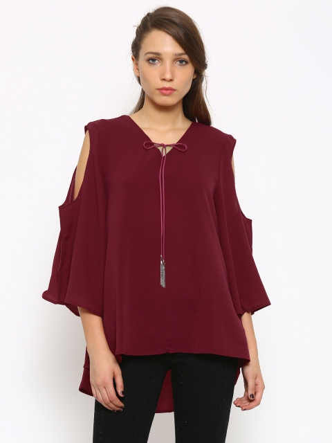 

Deal Jeans Women Maroon Cold-Shoulder High-Low Top