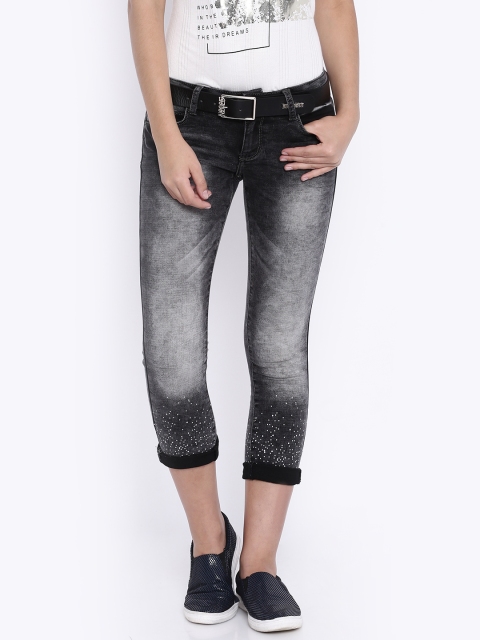 

Deal Jeans Women Black Skinny Fit Mid Rise Clean Look Cropped Jeans