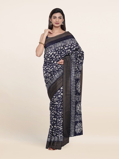 

Pothys Blue & White Polka Dots Printed Saree