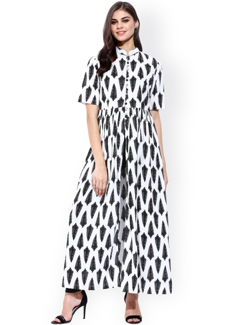 

SASSAFRAS Women White & Black Printed A-Line Kurta