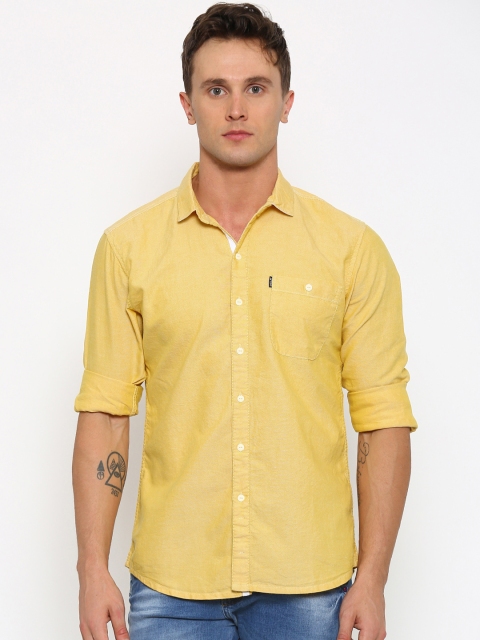 

UCLA Men Yellow Regular Fit Solid Casual Shirt