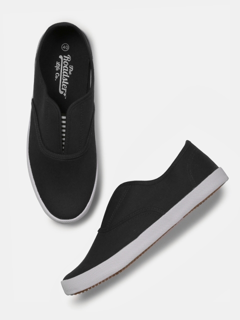 

Roadster Men Black Solid Slip-On Sneakers