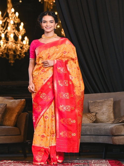 

BEATITUDE Yellow & Gold-Toned Ethnic Motifs Zari Silk Blend Banarasi Saree