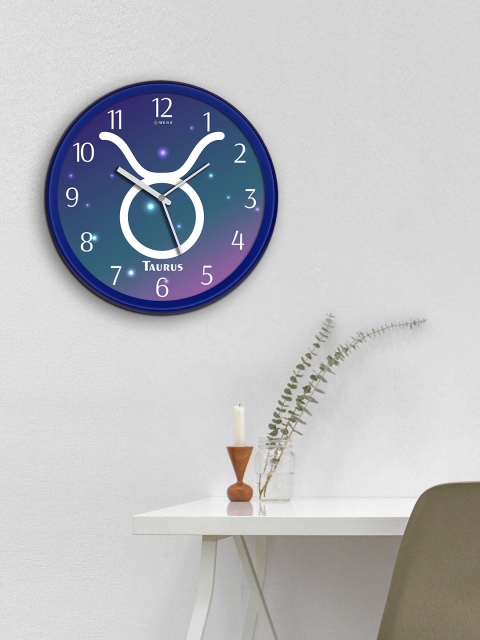 

WENS Blue & White Printed Contemporary Wall Clock