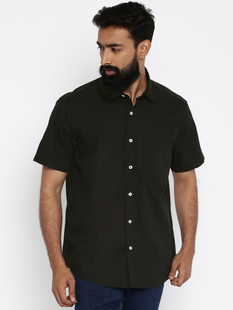 

ColorPlus Men Black Tailored Fit Solid Casual Shirt