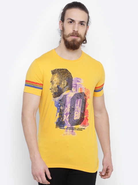 

Status Quo Men Yellow Printed Slim Round Neck T-shirt