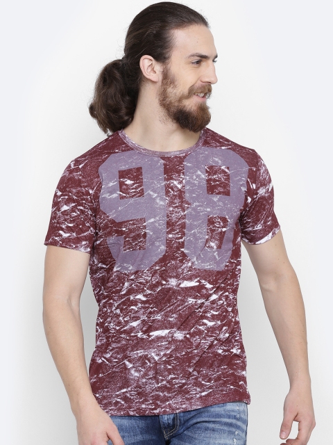 

Status Quo Men Burgundy Printed Slim Fit Round Neck Tshirt