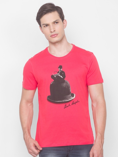 

SPYKAR Men Fuchsia & Black Printed Slim Fit Cotton T-shirt