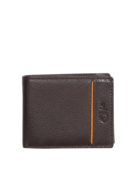 

Style SHOES Unisex Brown Textured Leather RFID Two Fold Wallet