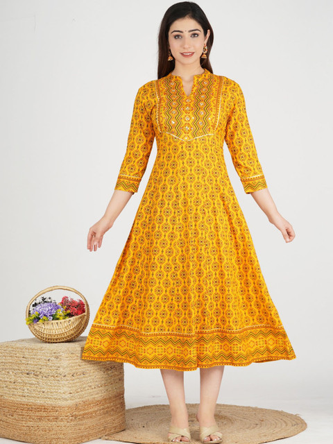 

KALINI Women Yellow Ethnic Motifs Printed Anarkali Kurta