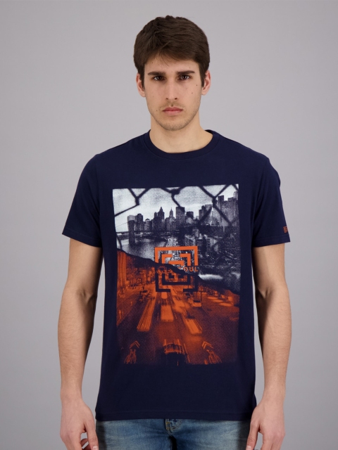 

FREESOUL Men Blue Graphic Printed Pure Cotton T-shirt