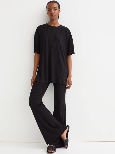 

H&M Women Black Ribbed Trousers