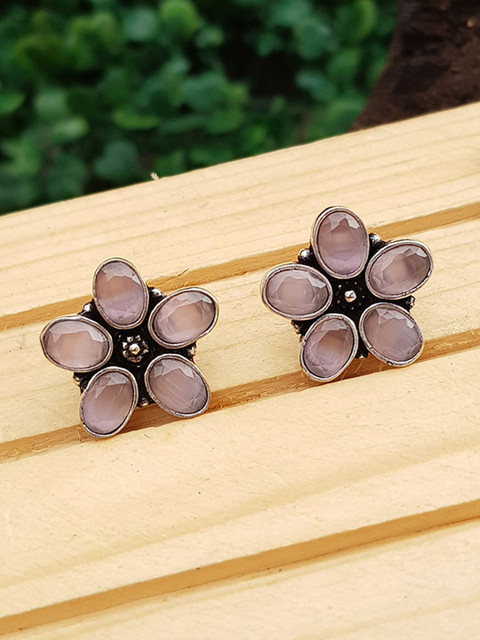 

GRIIHAM Silver-Toned & Grey Contemporary Studs Earrings