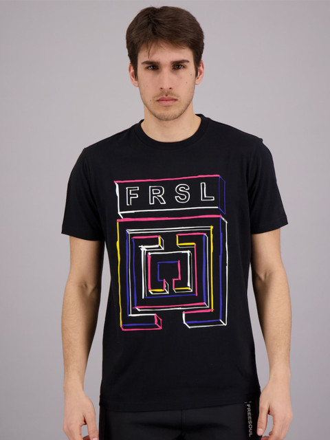 

FREESOUL Men Black Graphic Printed Cotton T-shirt
