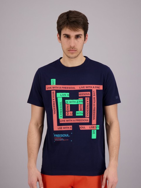 

FREESOUL Men Navy Blue & Red Typography Printed T-shirt