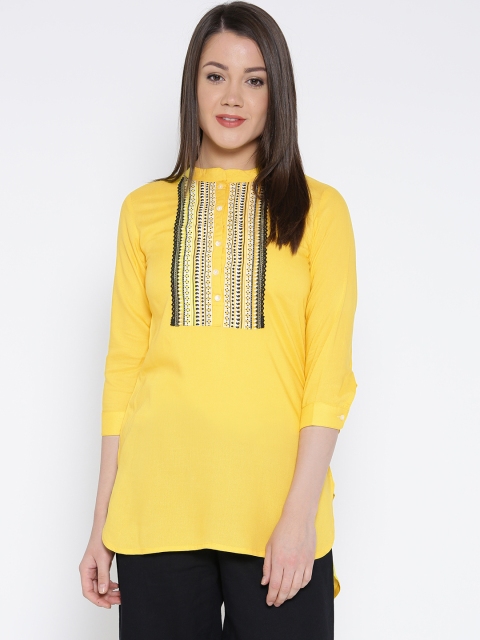 

Rangriti Women Yellow Yoke Design High-Low Straight Kurta