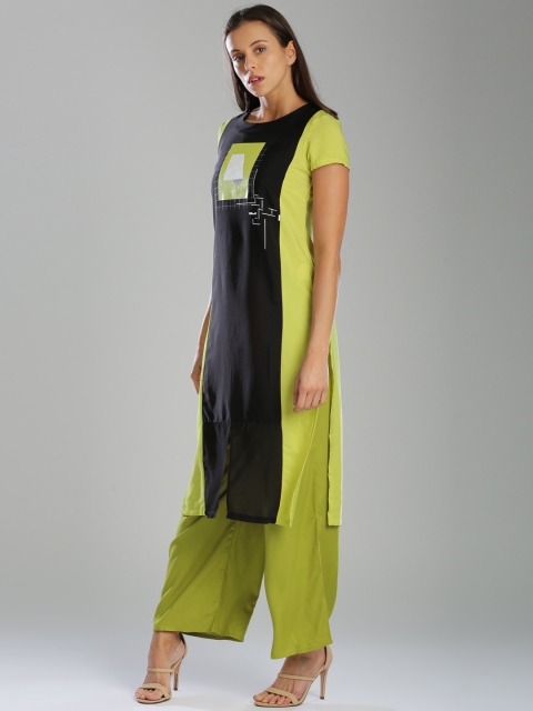

W Women Black & Lime Green Printed Straight Kurta